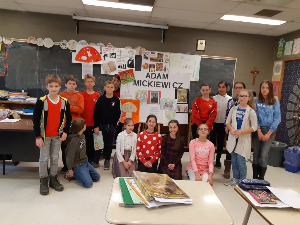 Inscenizacja poezji Adama Mickiewicza w kl.Vb