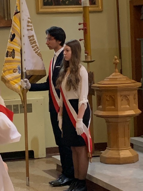 SZKOŁA ODDAŁA HOŁD BOHATEROM