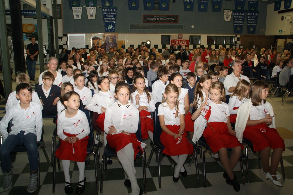 TOBIE, OJCZYZNO- UROCZYSTA AKADEMIA Z OKAZJI 100-LECIA ODZYSKANIA NIEPODLEGŁOŚCI