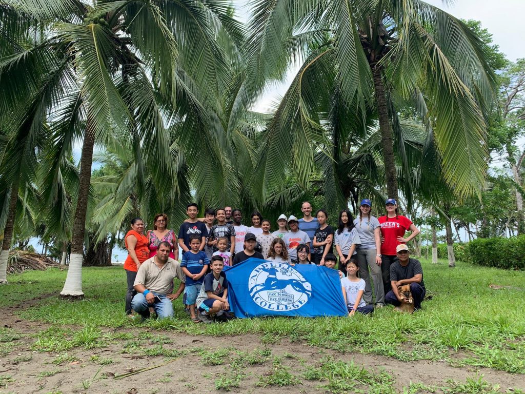 WOLONTARIAT NA KOSTARYCE- Naomi Strojek