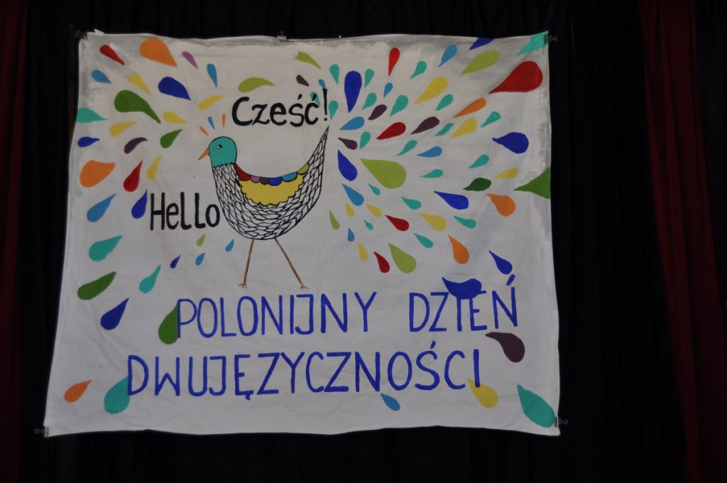 NASZA FOTORELACJA OBCHODÓW DNIA DWUJĘZYCZNOŚCI – Z SZACUNKU DO KORZENI, Z MYŚLĄ O PRZYSZŁOŚCI