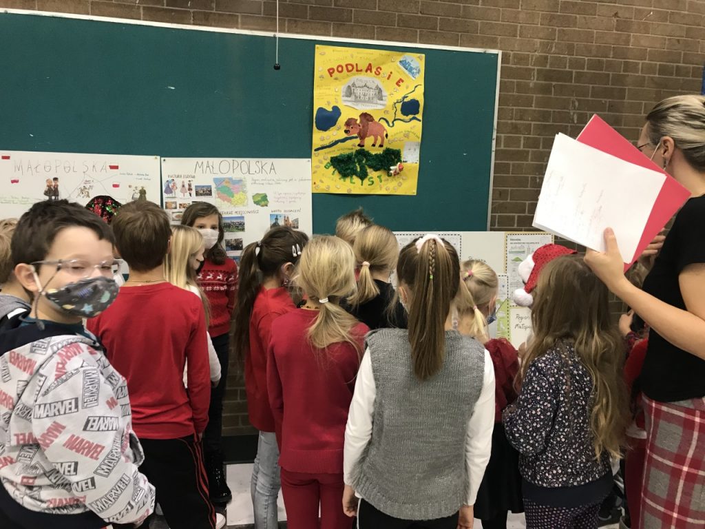 PREZENTACJE UCZNIÓW KLASY III SP “REGIONY POLSKI