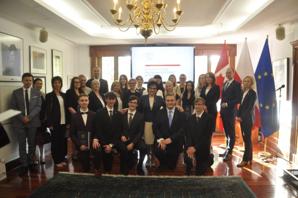 POŻEGNANIE UCZNIÓW KLASY III A LO