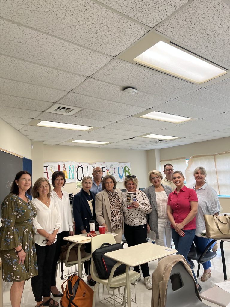 WIZYTA POSEŁ JOANNY FABISIAK W SZKOLE POLSKIEJ W TORONTO